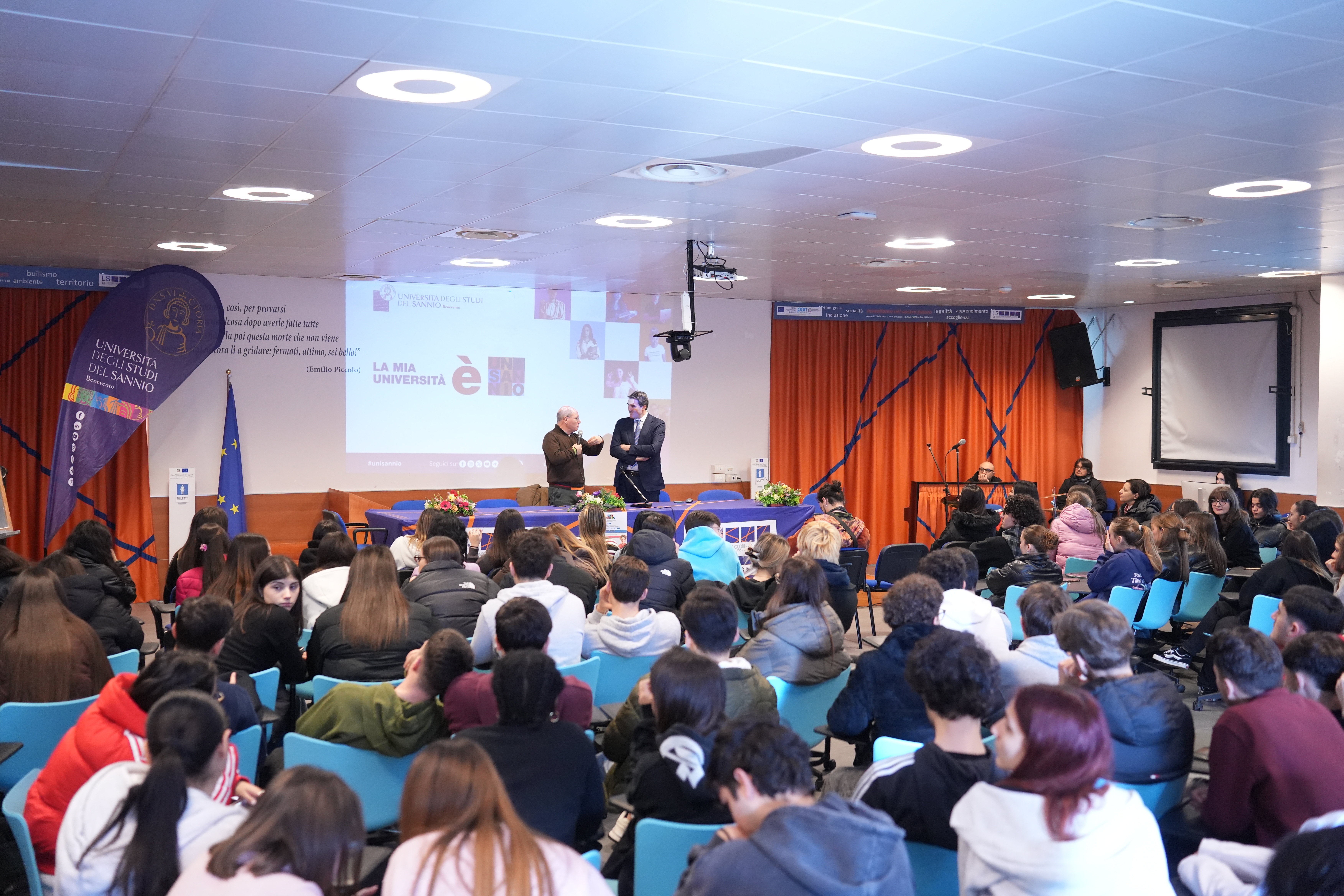 Incontro con studenti