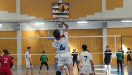 un'azione di pallavolo